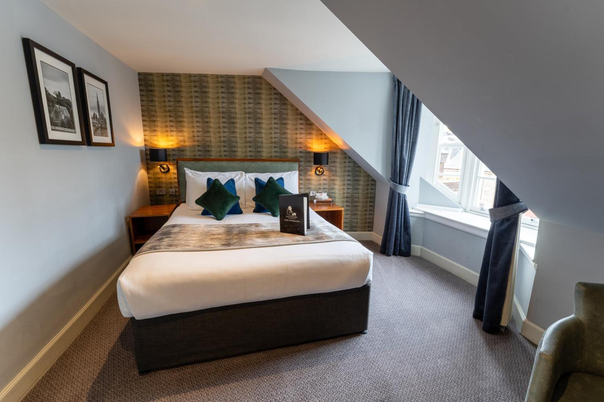 Blackfriars Hotel Inverness Ngoại thất bức ảnh