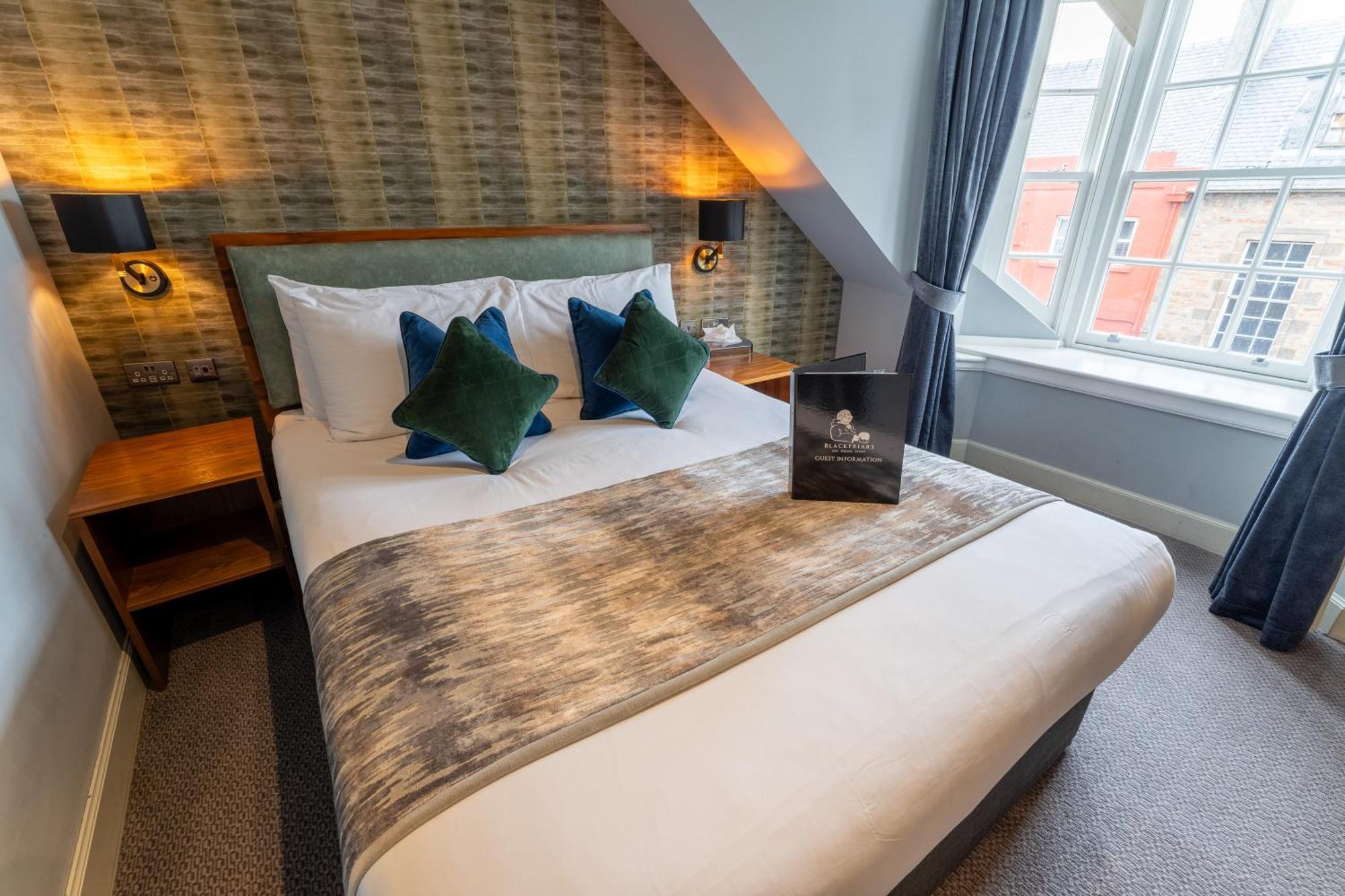 Blackfriars Hotel Inverness Ngoại thất bức ảnh